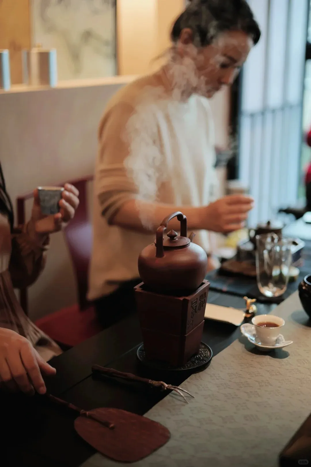 Why Tea Around the Stove Is Becoming a Beloved Tea Ritual Again